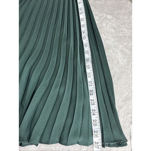 Banana Republic Satin Pleated Skirt Hunter Green Midi Petite 4P NWT Style 798408 - Picture 11 of 12